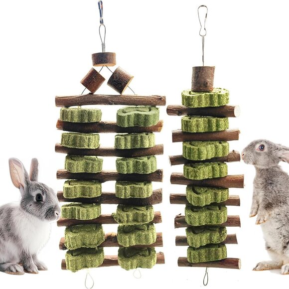 Natural Peach Wood Clover Cake Teeth Grinding Toy String - Rabbit Snack Chewing - Picture 1 of 7